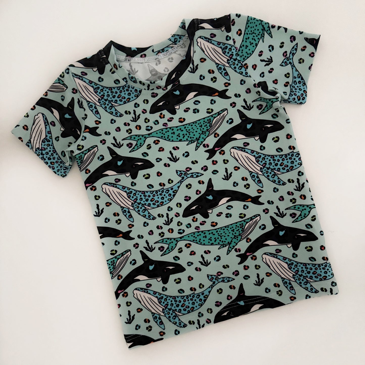 Wild Whales Short Sleeved Crew T-shirt 4-5 Years