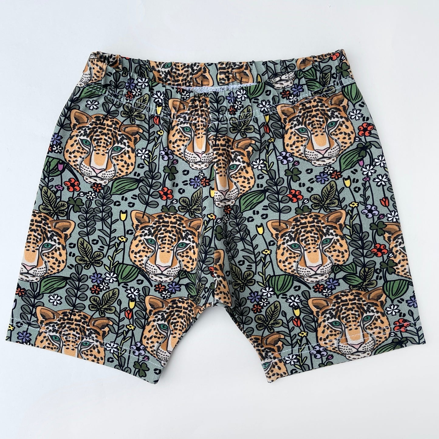 Jaguar Fields Standard Shorts