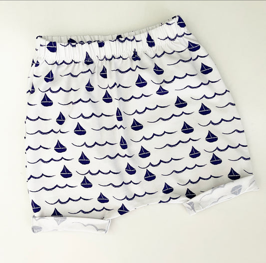 White Sailboats Harem Shorts 9-12 Months