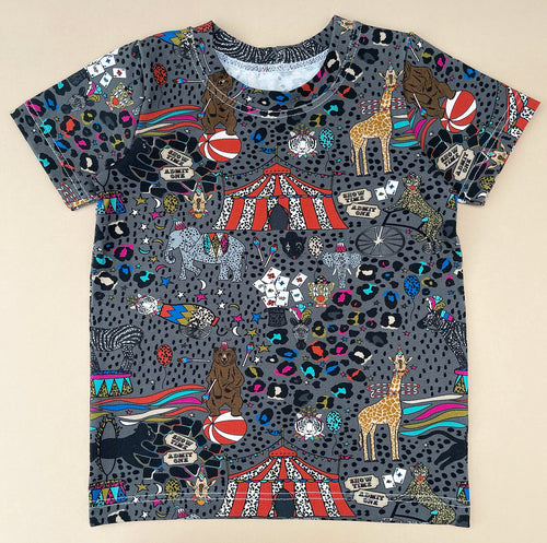 Show Time Wildmix Short Sleeved Crew T-Shirt 3-4 Years